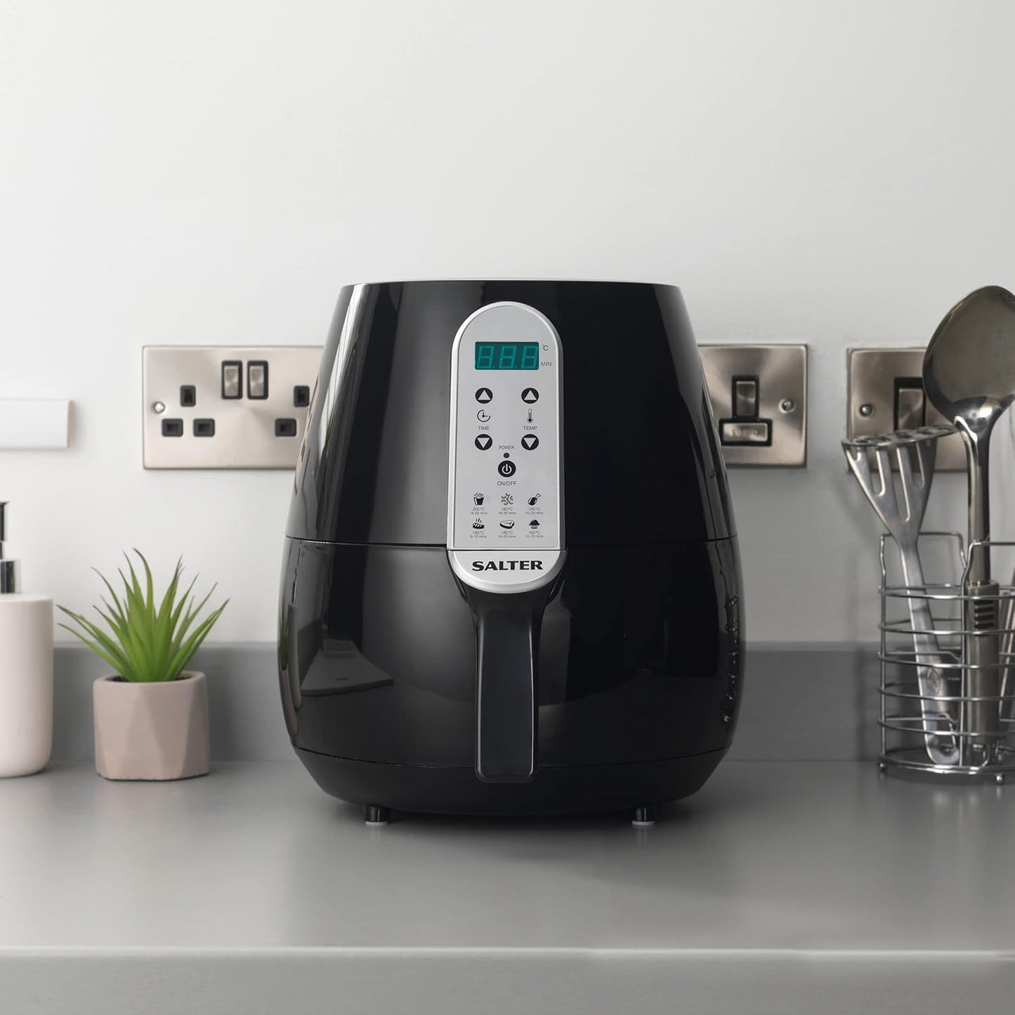 Salter EK2559 XL Hot Non-Stick Basket, Light Touch Digital Display, Compact Air Fryer - SmartGatelb