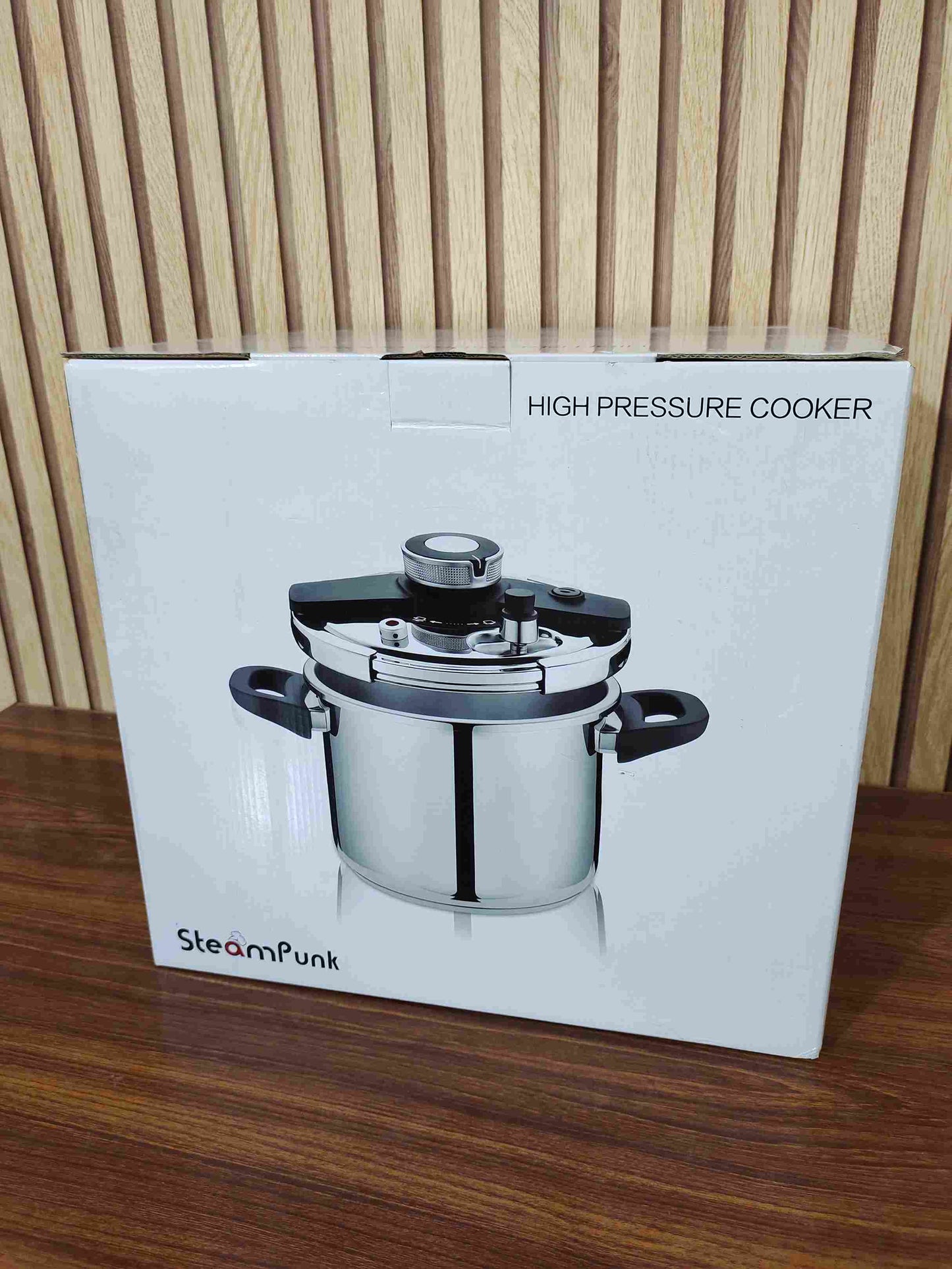 Steampunk Multi-purpose Clipso Pressure Cooker - 9 Liters - SmartGatelb